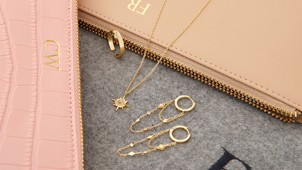 Ania Haie x Azurina Valentine's Giveaway!